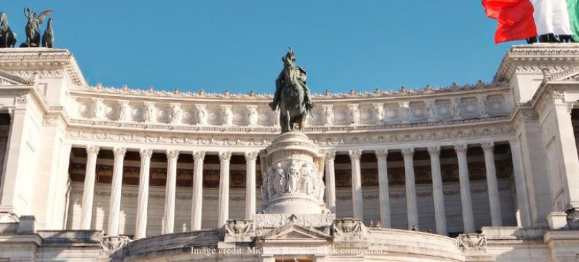 The Eternal City: Private Rome Golf Cart Tour Including Colosseum