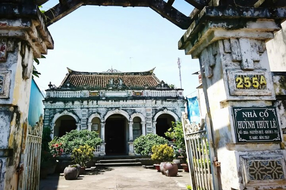 THE SUN CONSTRUCTION AND TOURIST SERVICE CO., LTD