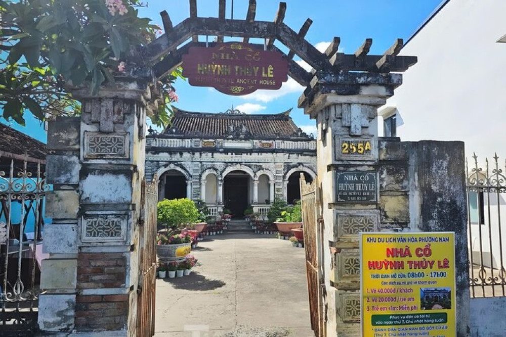 THE SUN CONSTRUCTION AND TOURIST SERVICE CO., LTD