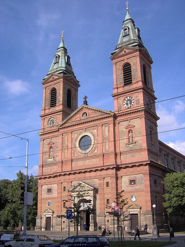 St. Wenceslas Church Sights & Attractions Project Expedition