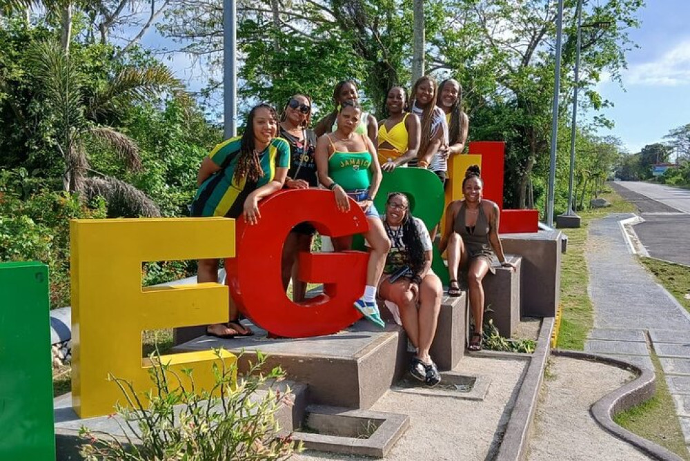 Rick's Cafe Sunset Tour from Montego Bay / Falmouth