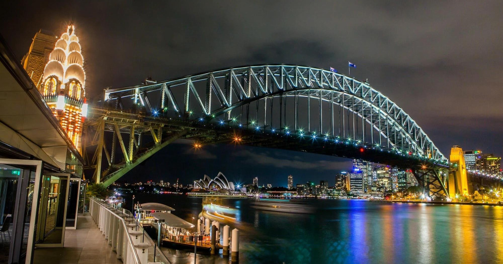 Sydney City Night Lights Tour - See Sydney Sparkle!