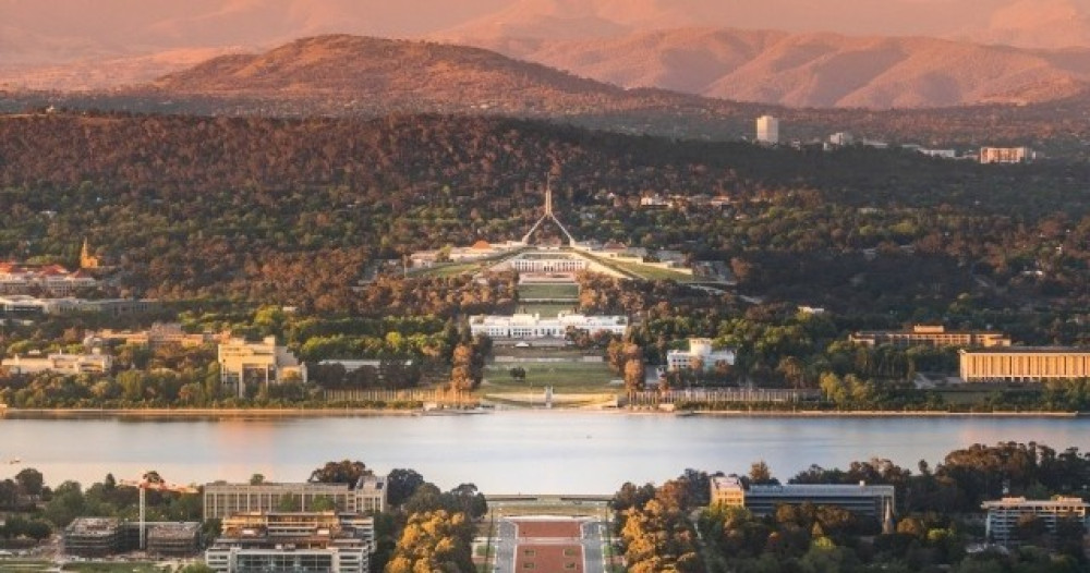 Canberra One Day Tour