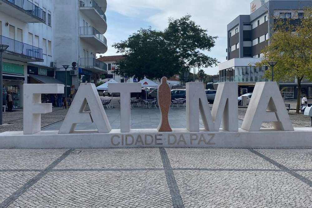 Fatima, Batalha, Nazare and Obidos Full Day Tour from Lisbon,Fatima,Batalha