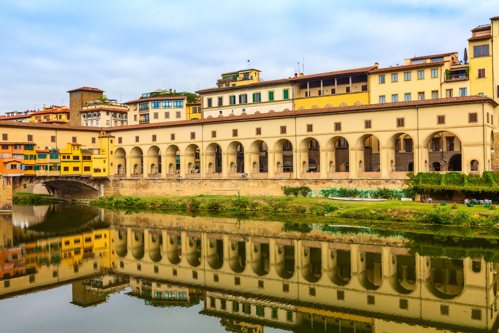 The Great Beauty: Private Tour to Discover Vasari Corridor & Uffizi Gallery