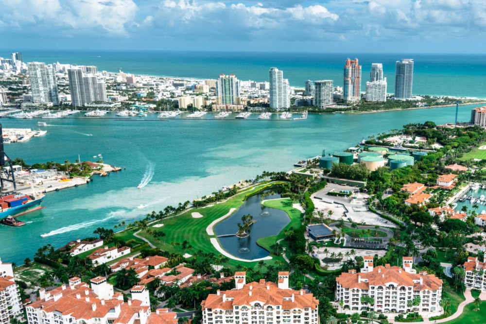 45 Minute Miami Helicopter Tour with Transport