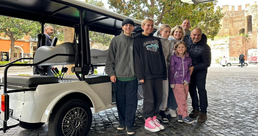 3-Hour golf cart Private Tour with Gelato and Pickup
