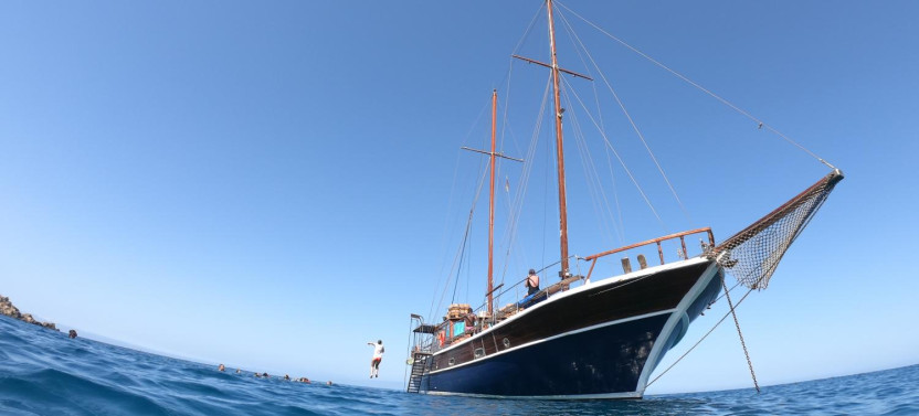 Fernandes Gozo & Comino Cruise with Buffet