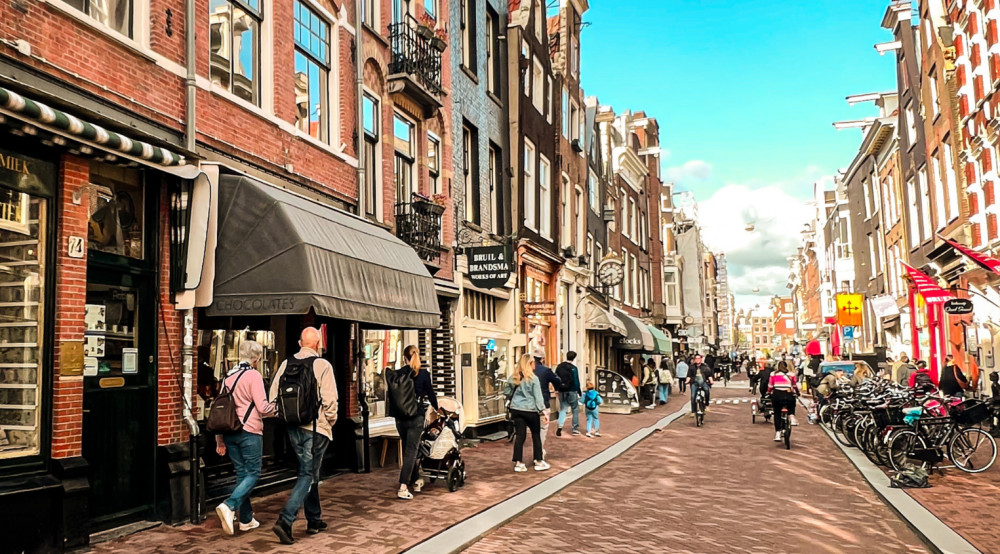 Who Is Amsterdam Tours