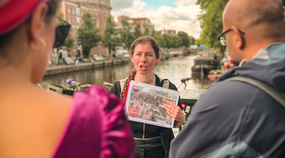 Private Hello Amsterdam - Introduction Walking Tour