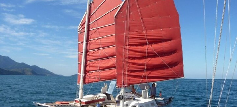 Half Day Sailing Tour on Tahiti Lagoon