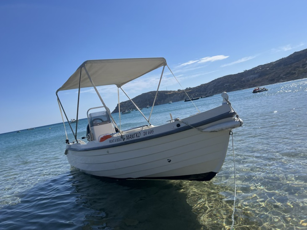 Private Boat Rental to Discover Southern (FunBoat Mango)