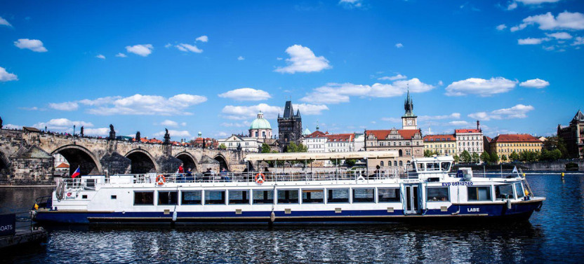One-Hour Cruise in Prague
