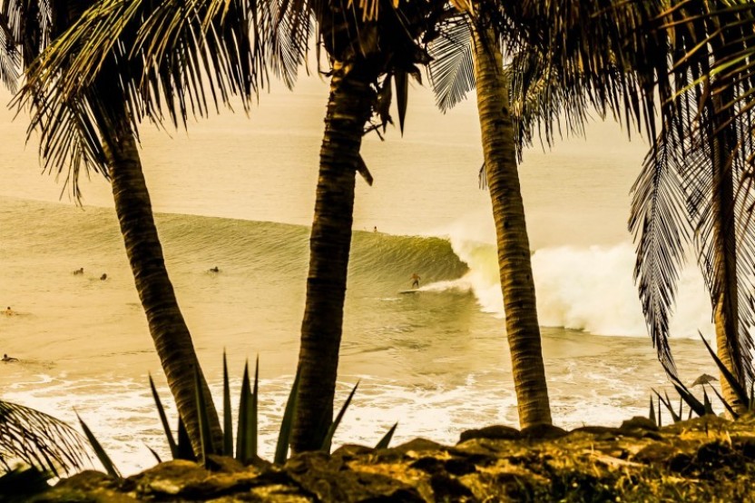 Surf Packages Las Flores - Standard All Inclusive Surf Tour