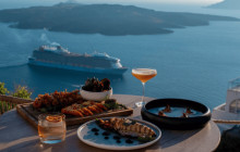 Santorini's Luxury Travel5