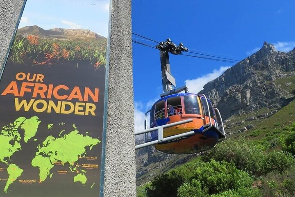 Private Cape Town City Tour: Table Mountain with Wine Tasting