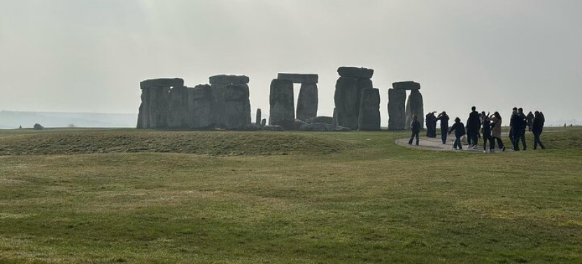 Stonehenge And Bath Private Black Cab Tour With Hotel Pick Up