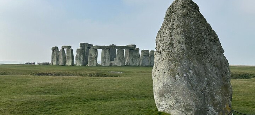 Stonehenge And Bath Private Black Cab Tour With Hotel Pick Up
