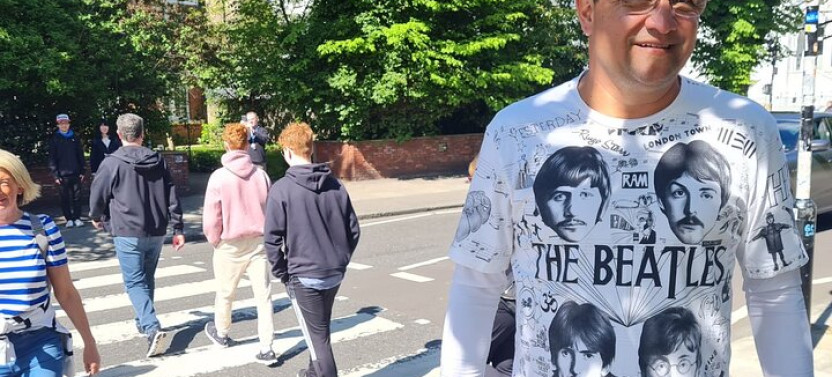 London Rock N' Roll Beatles Private Black Cab Tour