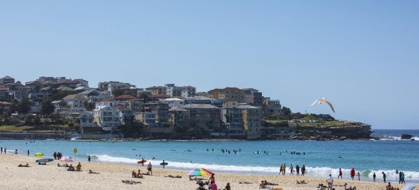1/2 day Sydney Sightseeing Tour including Bondi Beach