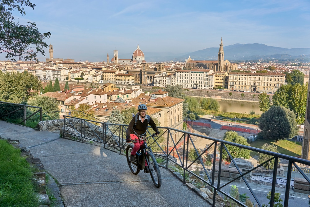 Small Group Guided Tour of Florence & Piazzale Michelangelo By E-bike