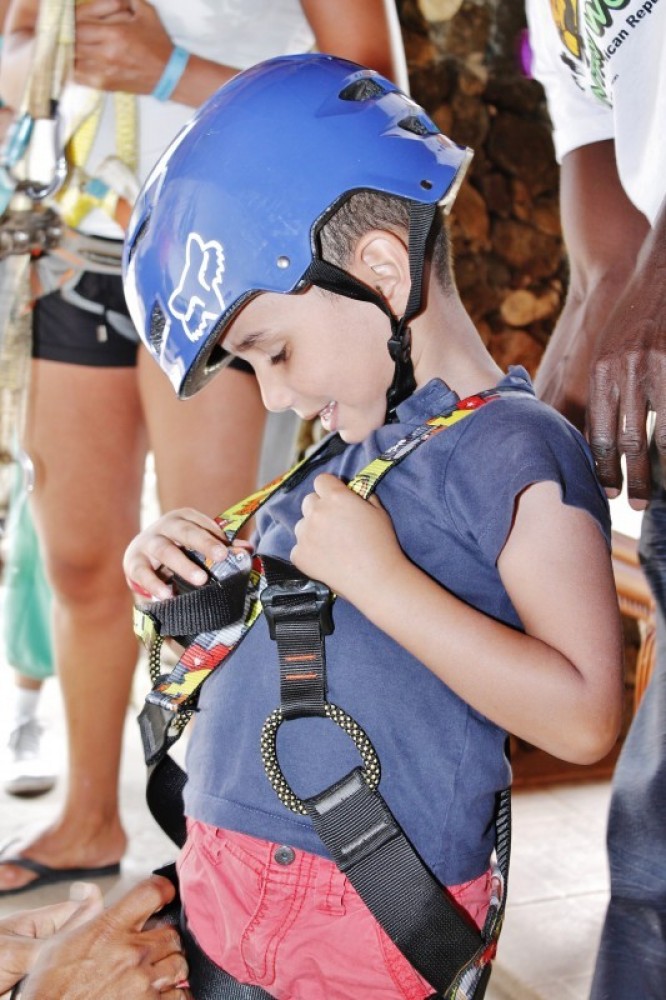 Amber Cove Zip Line Adventure Puerto Plata (Amber Cove) Project Expedition