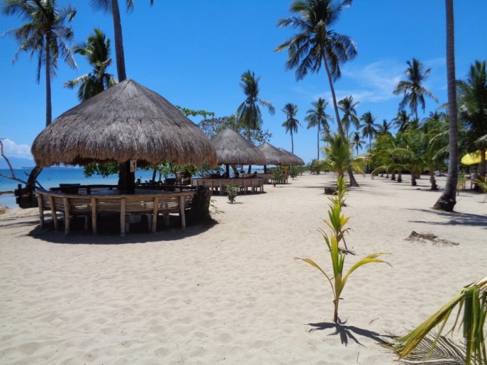 Honda Bay Island