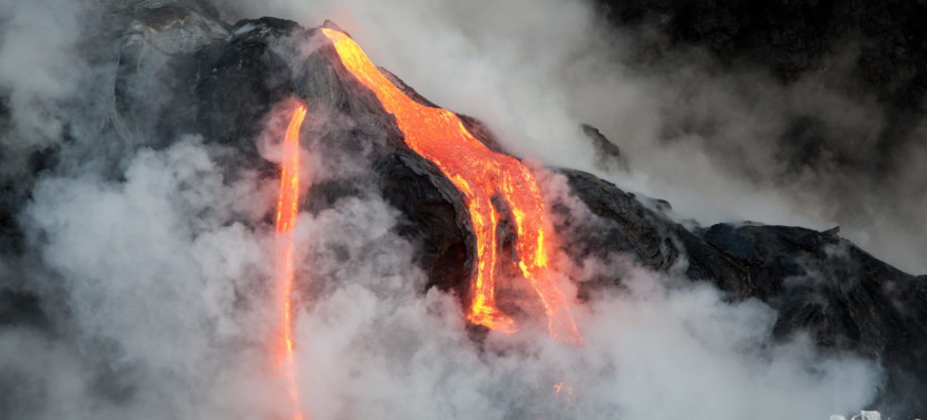 Hawaii - Private Tour (Hilo) Volcano National Park and Rainbow Fall