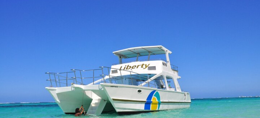 Ultimate Punta Cana Party: Snorkeling, Open Bar & Fun