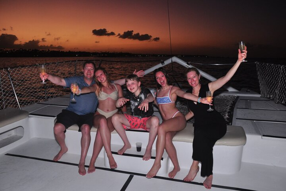 Private Punta Cana Sunset Cruise: Champagne and BBQ with Lobster