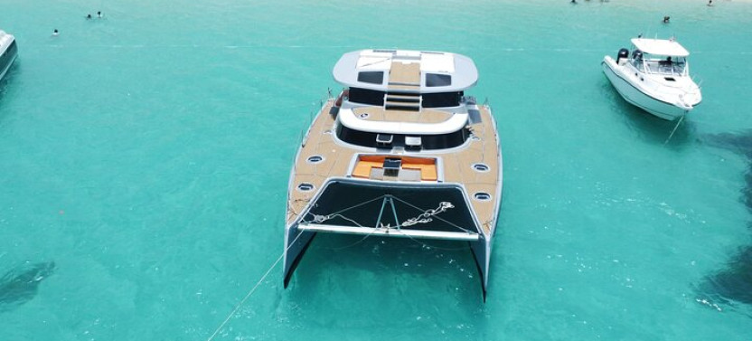 Isla Saona Private Yacht – Luxury Full-day Tour