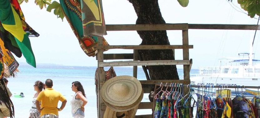 Ocho Rios Catamaran: Dunn's River Falls, Snorkeling & Open Bar