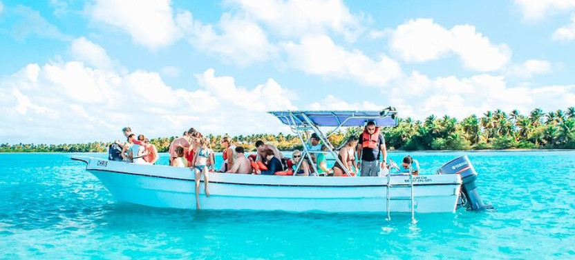 Punta Cana Speed Boat: Saona Island & Lunch