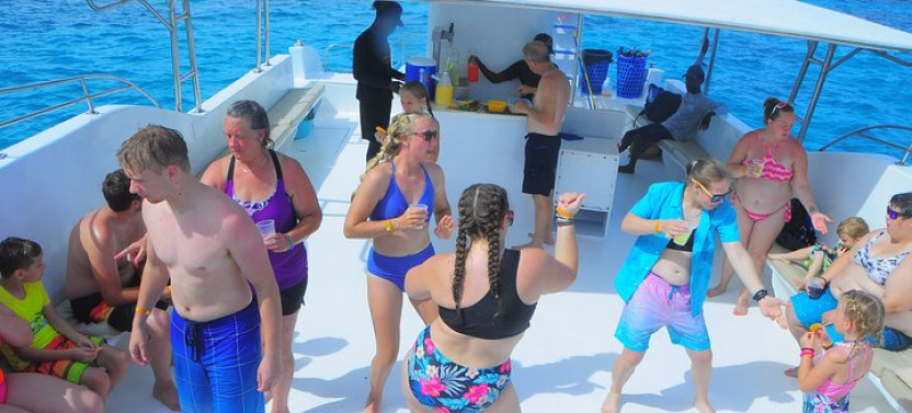 Punta Cana Catamaran Private Tour with BBQ and Natural Pool