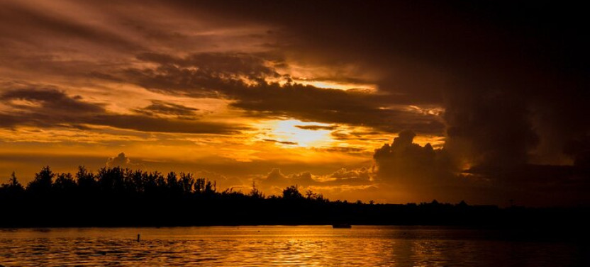 Punta Cana: Private Sunset Cruise with BBQ and Open Bar
