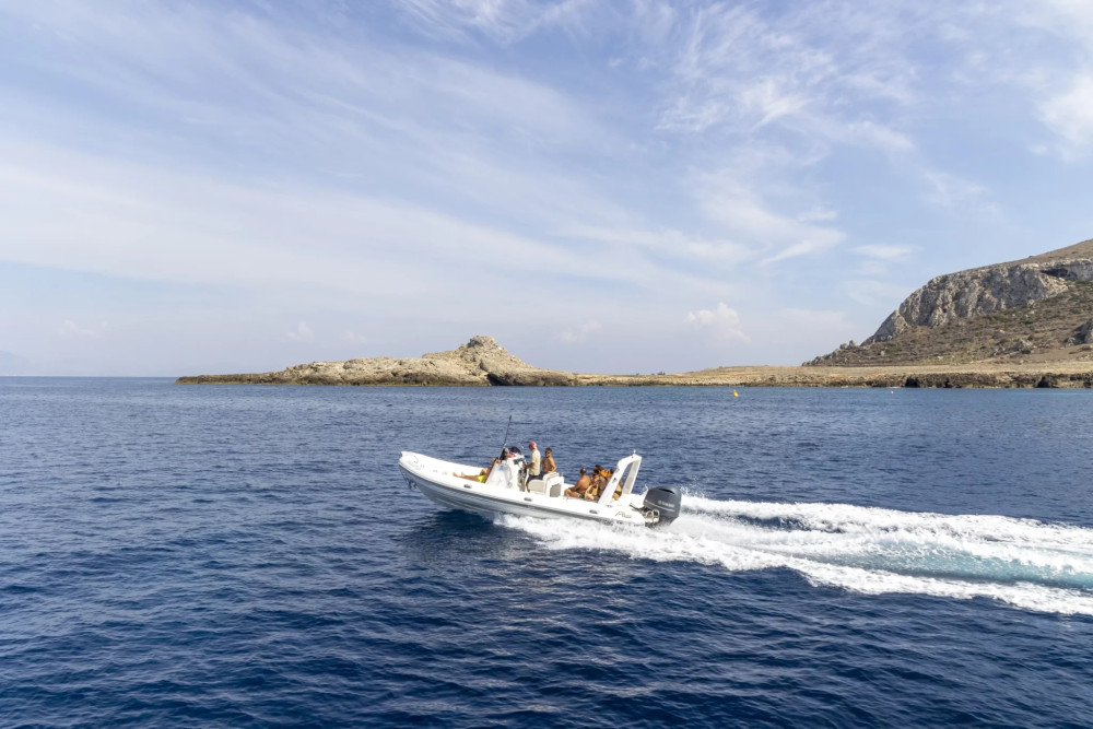 Mare e Vento di Favignana - Escursioni Tour in Barca Egadi - Favignana e Levanzo di Biolla Noemy
