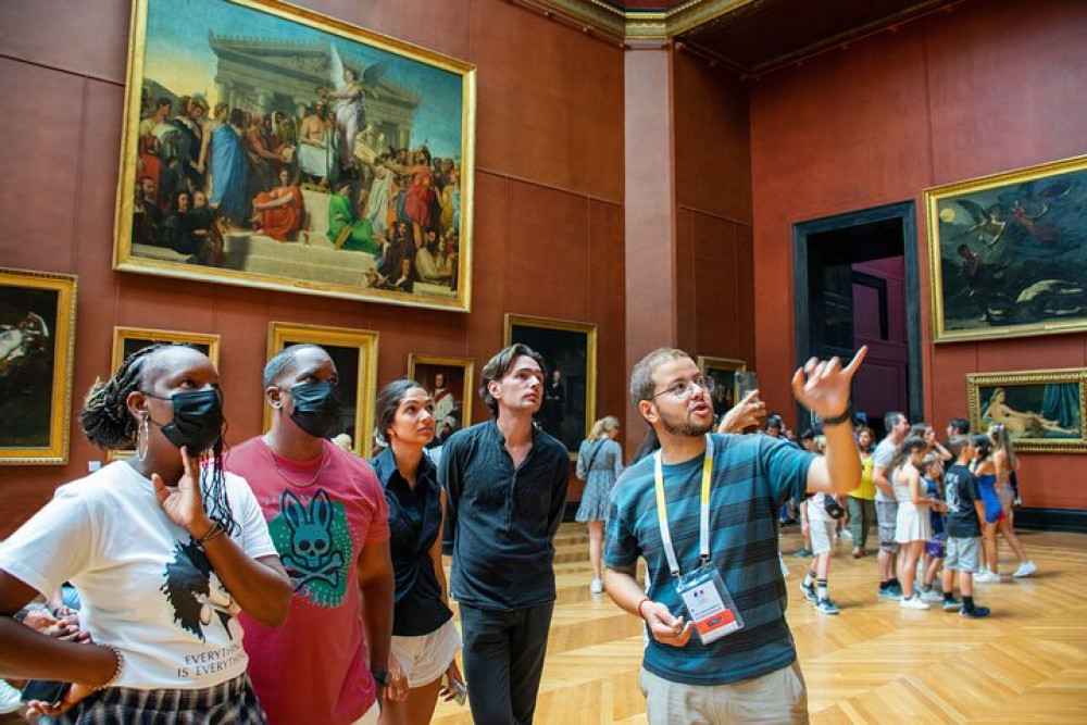 Louvre Small-Group Tour (Max 6 Guests) - Mona-Lisa & Highlights