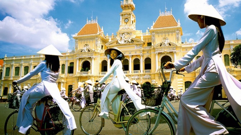Private Ho Chi Minh Full Day City Tour