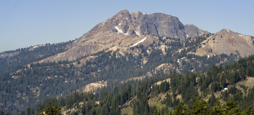 Explore Lassen Volcanic National Park: Driving Tour