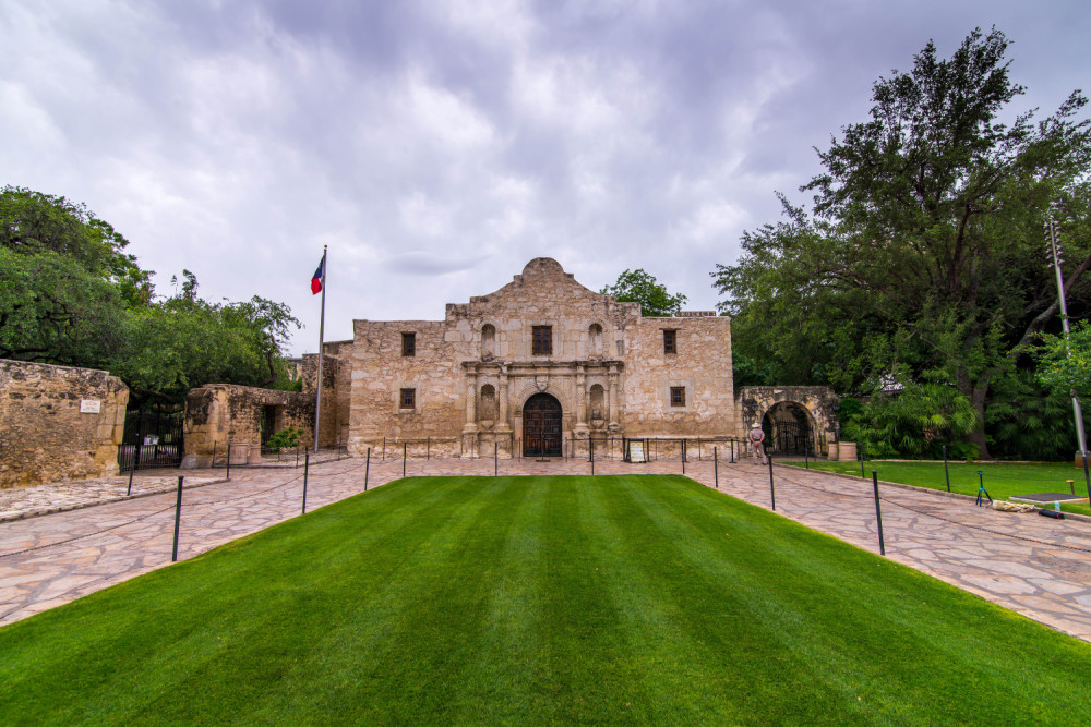 The San Antonio River Walk: Self-Guided Walking Audio Tour