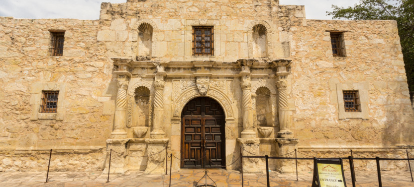 The San Antonio River Walk: Self-Guided Walking Audio Tour