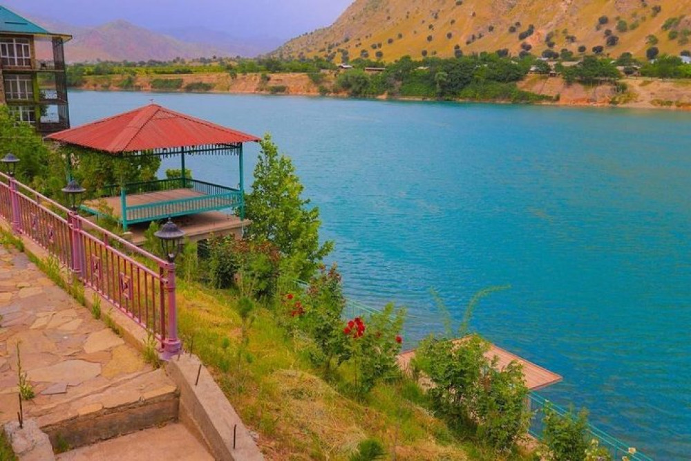 One-day tour of Nurek Mountain Lake