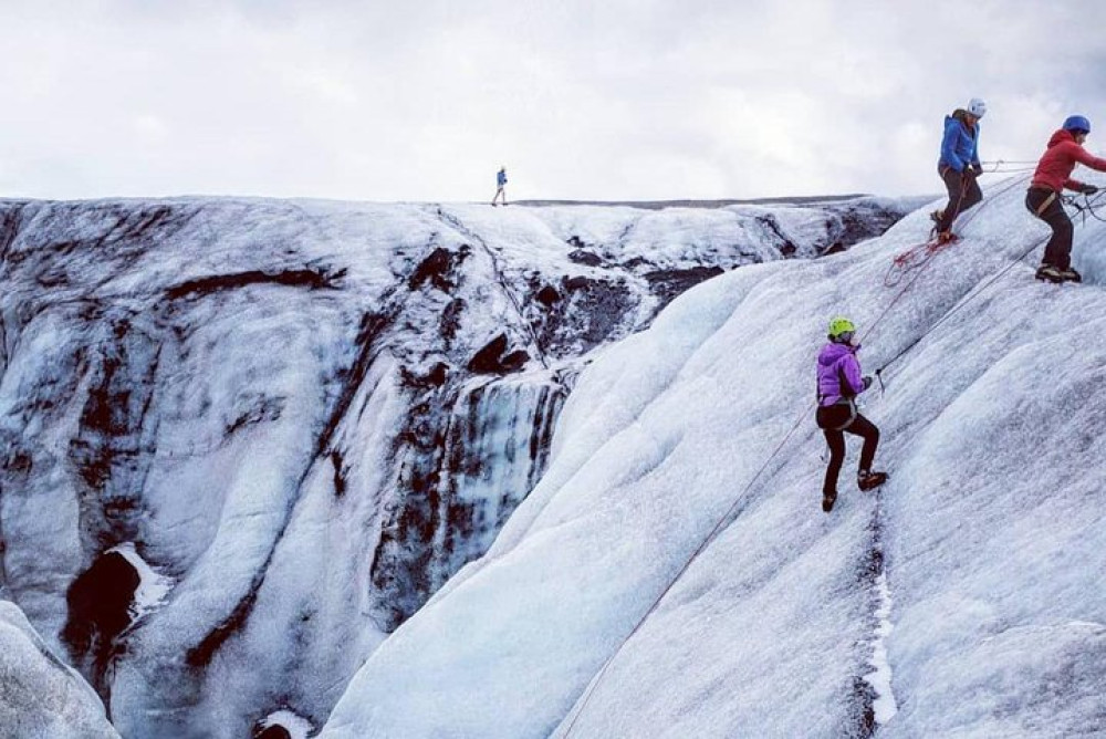 Private Iceland South Coast with a Private Glacier Hike