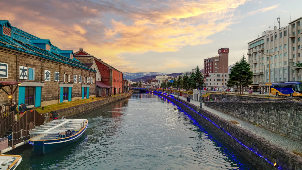 Sapporo Day Trip: Otaru Port, Canal & Local Beer Brewery