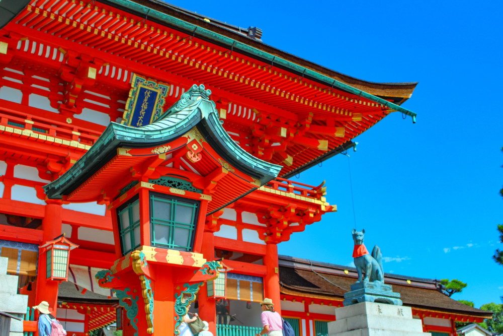 Fushimi Inari Secrets: Bamboo Trails & Sake Village Experience