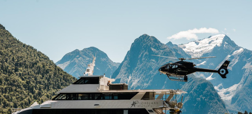Fiordland's Finest Ultimate: Helicopter and Cruise