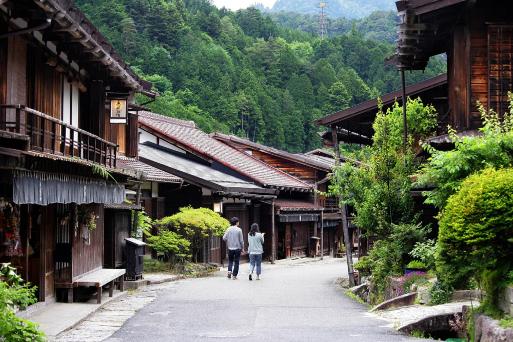 Day Tour from Nagoya: Hiking the Historic Nakasendo Trail