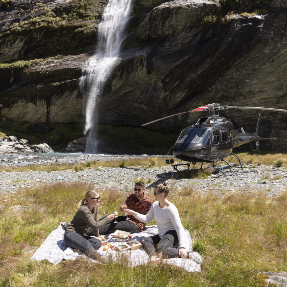 Earnslaw Burn Picnic Private Helicopter Charter