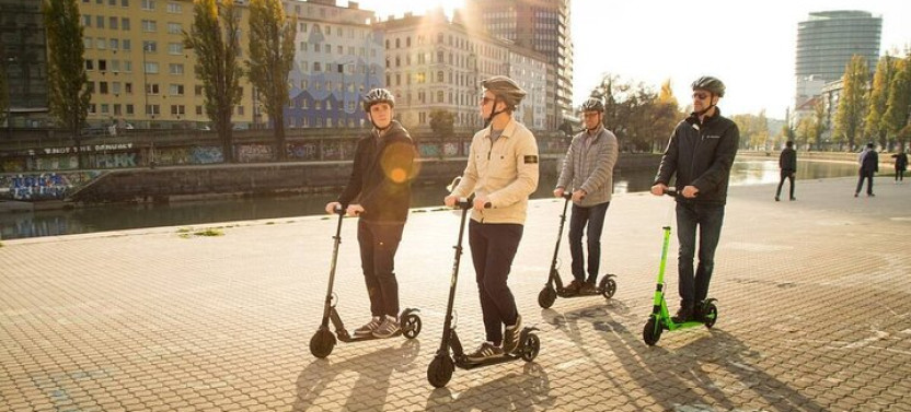 Old Town E-Scooter Tour in Krakow