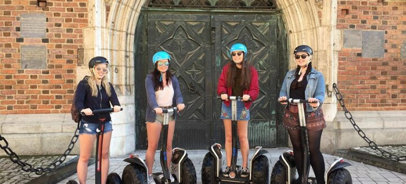 120 min Old Town Segway Tour in Krakow